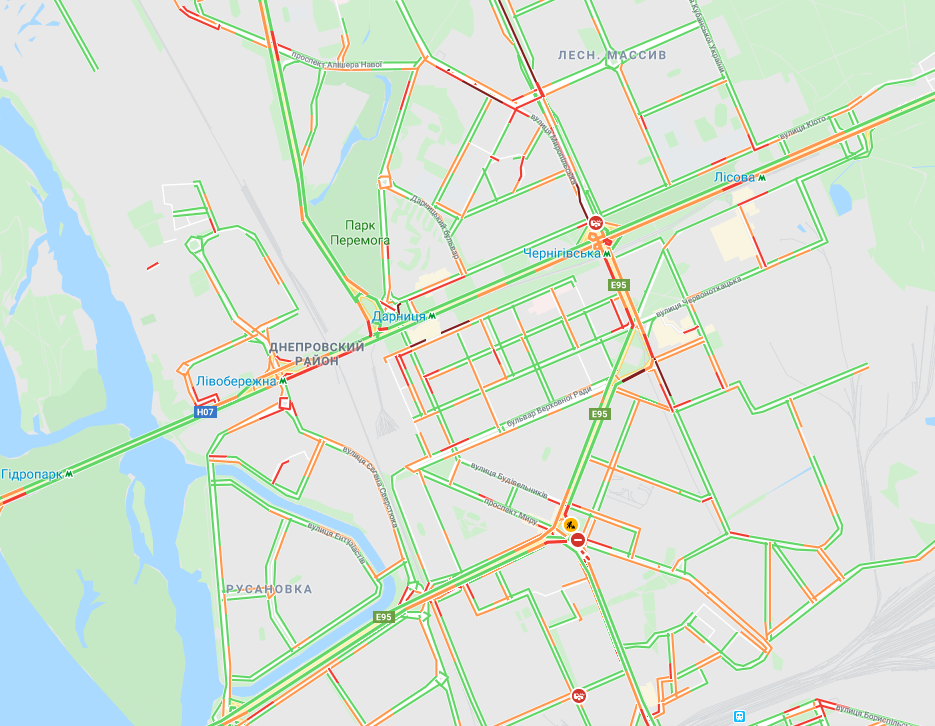 Київ скували затори: карта