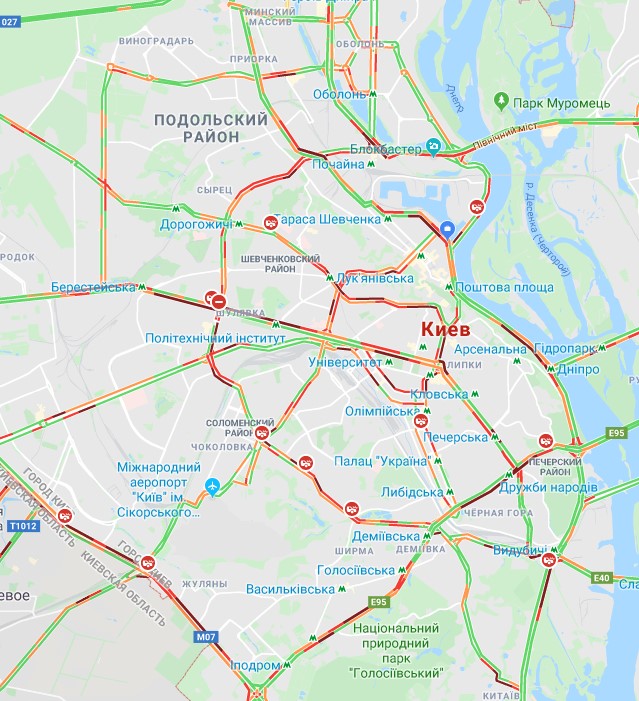 В Киеве образовались многочисленные пробки
