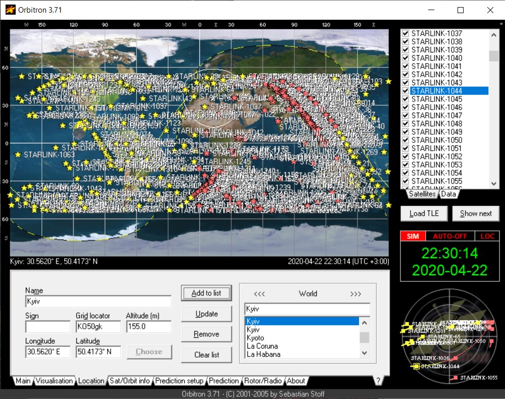 Спутники Маска в Киеве приняли за НЛО: таинственные огни сняли на видео