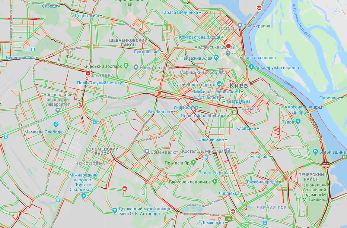 Движение в Киеве парализовано