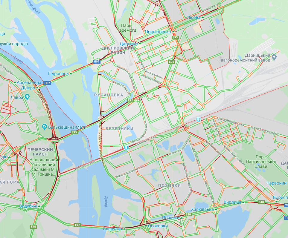 Движение в Киеве парализовано