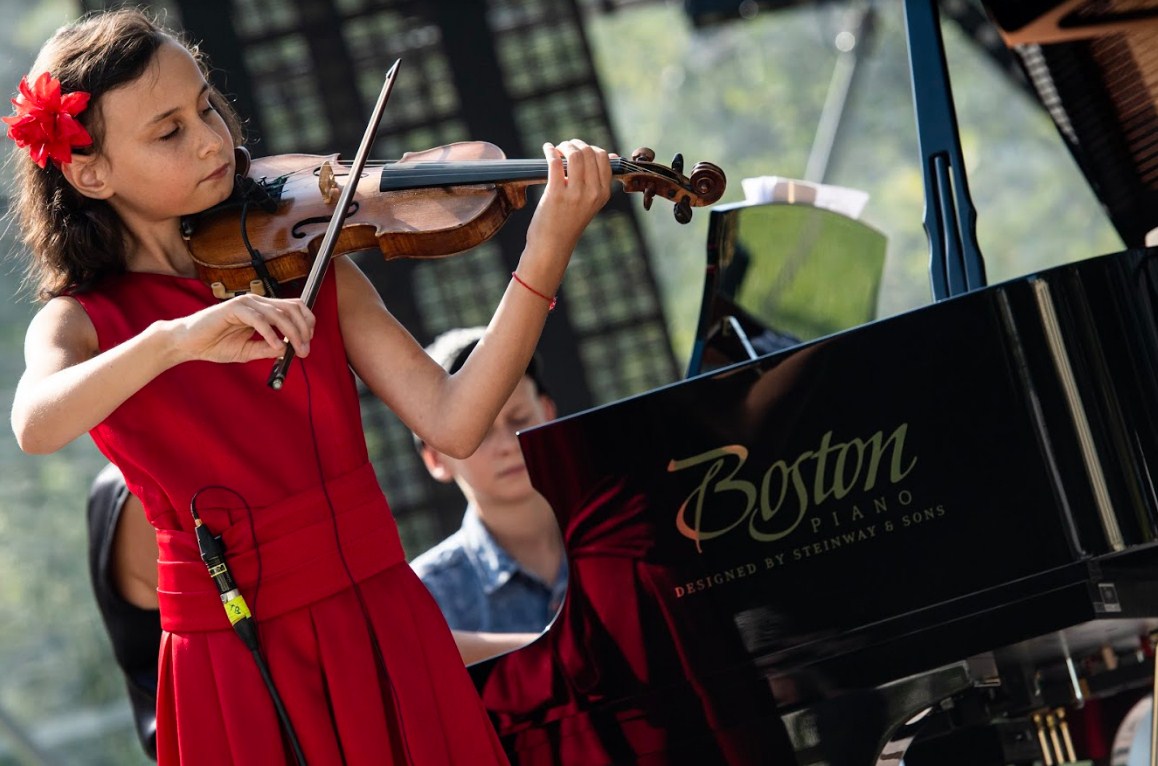 Концерт New Era Orchestra на закритті фестивалю Bouquet Kyiv Stage зібрав близько 2 тисяч глядачів