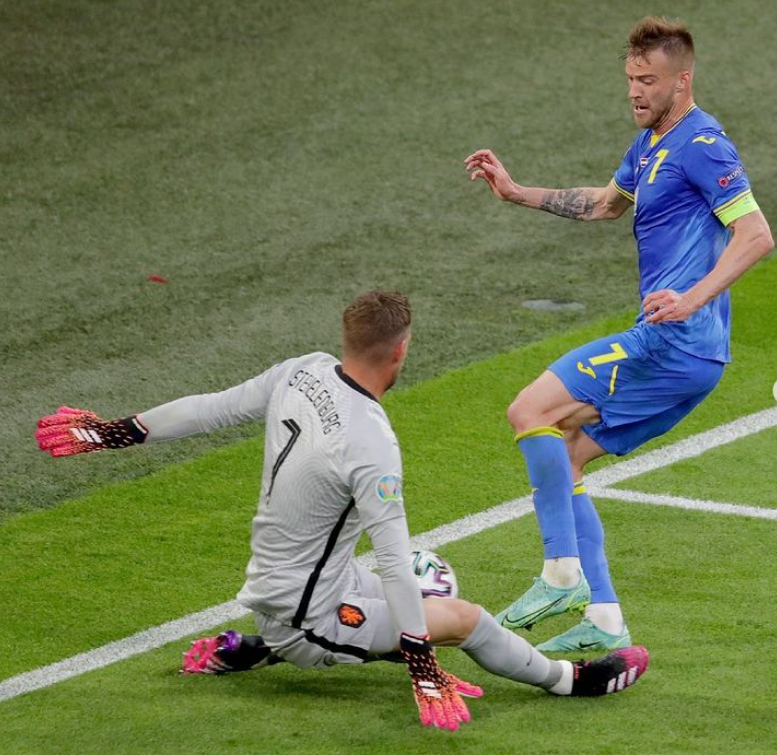 Голосуй за Украину! Гол Ярмоленко может стать лучшим на Евро 2020