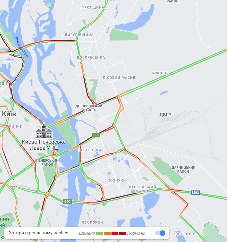 Киев застрял в пробках: какая ситуация на дорогах