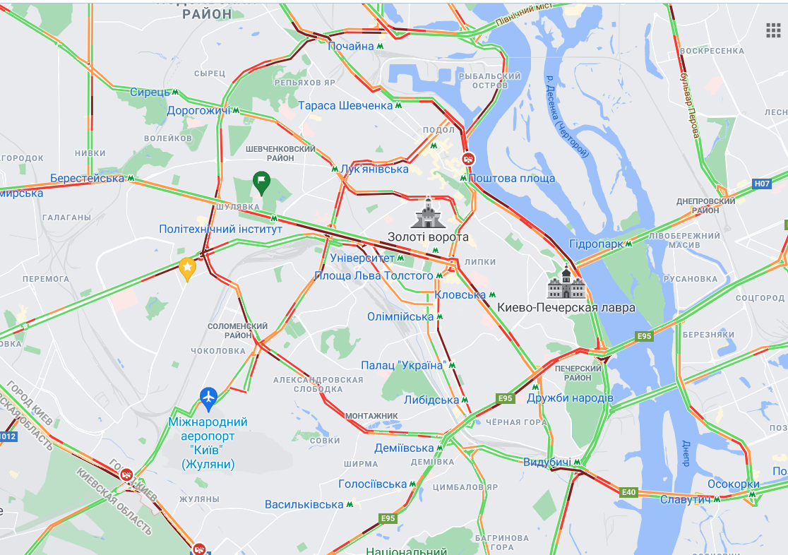 Киев накрыла гроза с градом
