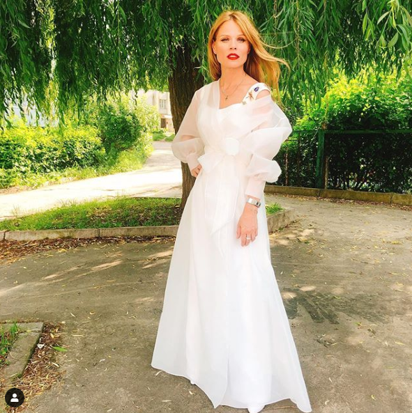 Неотразимая: Фреймут похвасталась своей белоснежной репутацией (фото)