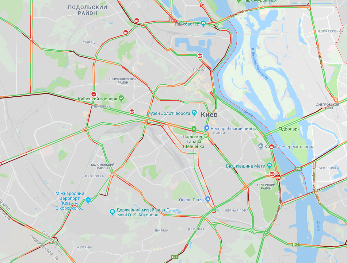 В Киеве образовались многочисленные пробки