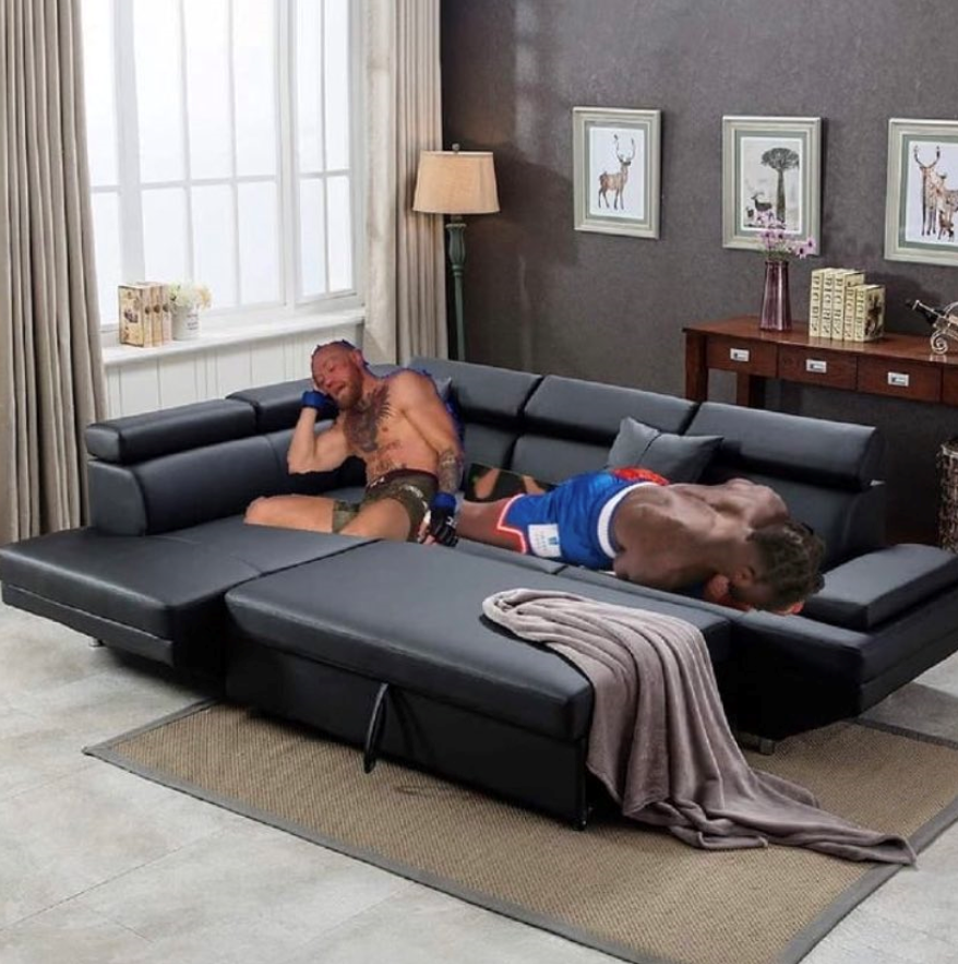 Макгрегор впервые был побежден нокаутом: яркое видео напряженного боя