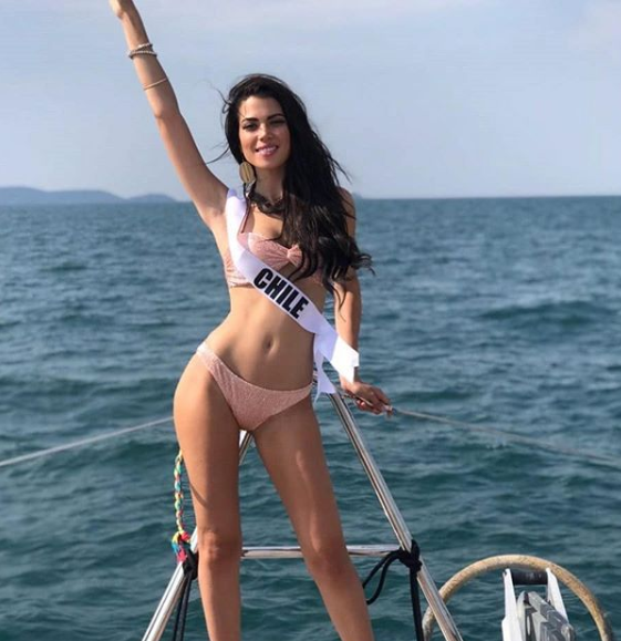 Неудачная процедура: участница конкурса "Мисс Вселенная - 2018" обожгла лицо