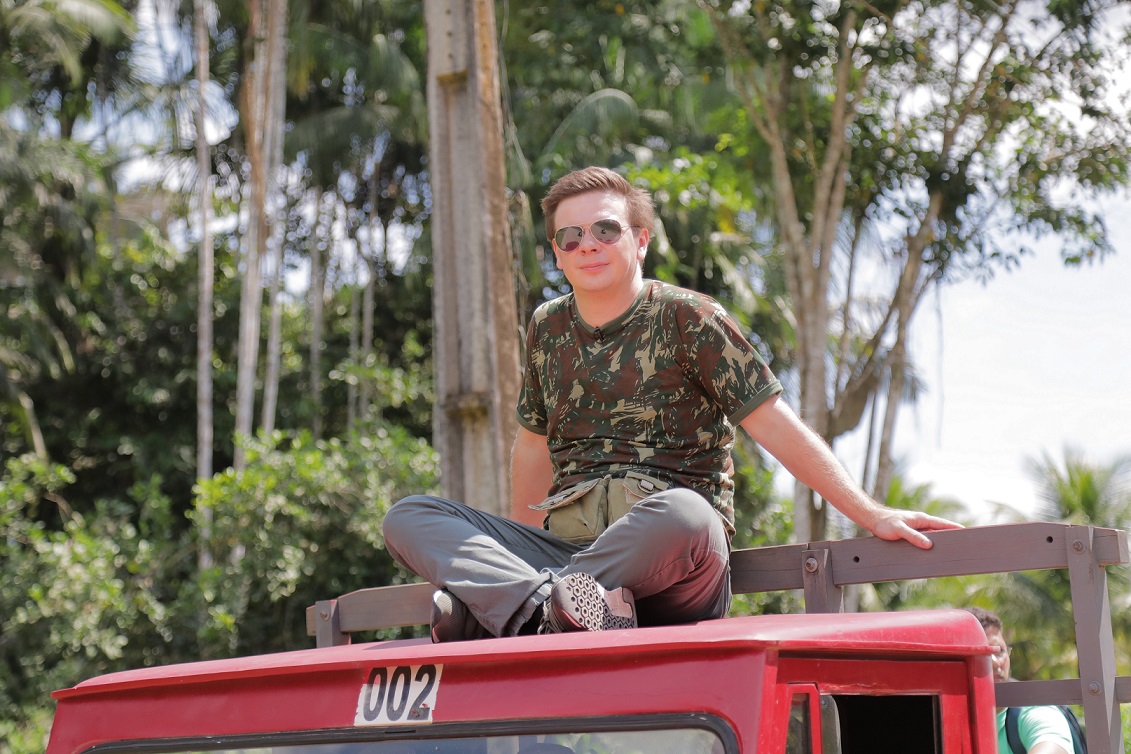 "Приставили пістолет до скроні": Комарів про зустріч з наркобароном і перестрілки в Бразилії