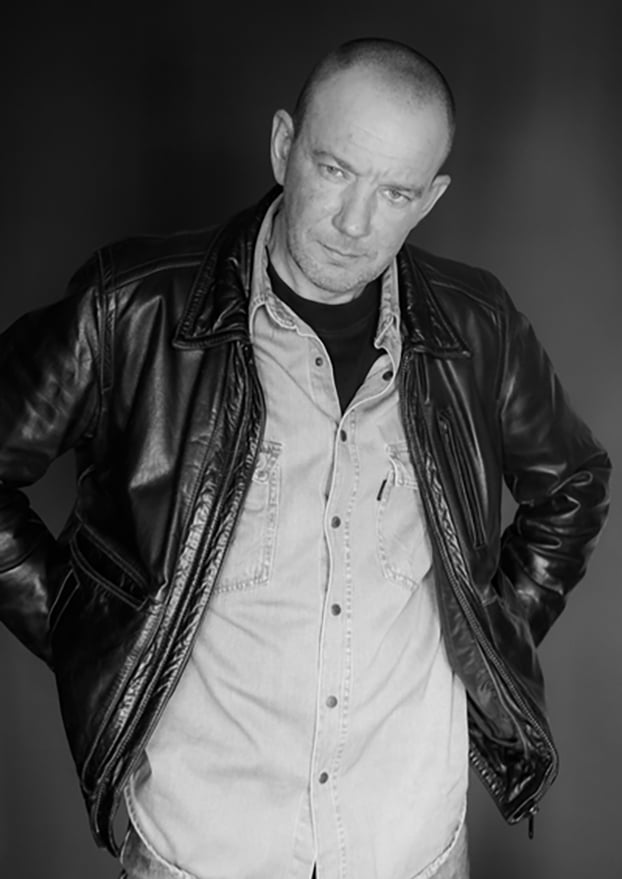 Помер зірка "Вулиці розбитих ліхтарів": йому було всього 48 років (відео)