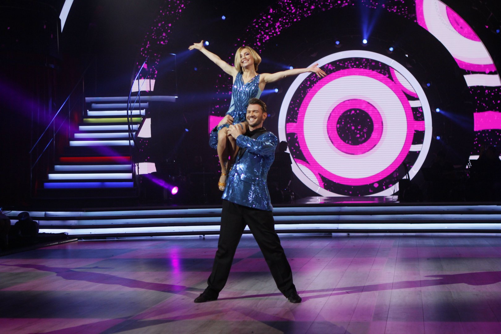 Танцы со звездами 2019: результаты шоу 10 ноября (фото, видео)