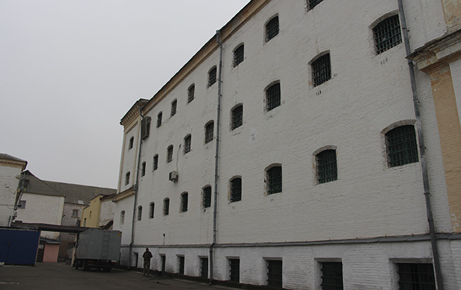 Страх і ненависть в Лук'янівці: як живе найвідоміша в'язниця України