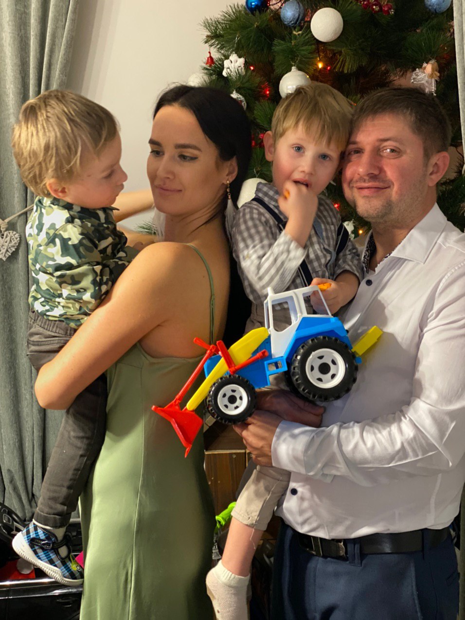 Де взимку відпочивають улюблені гумористи "Дизель Студіо": яскраві фото