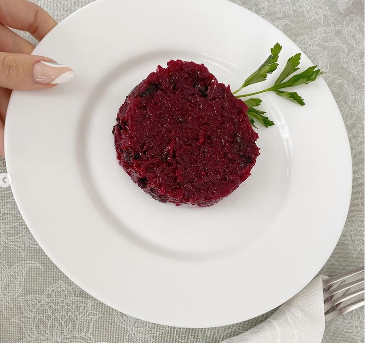 Леся Никитюк решилась на разгрузку после праздников: где будем делать талию?