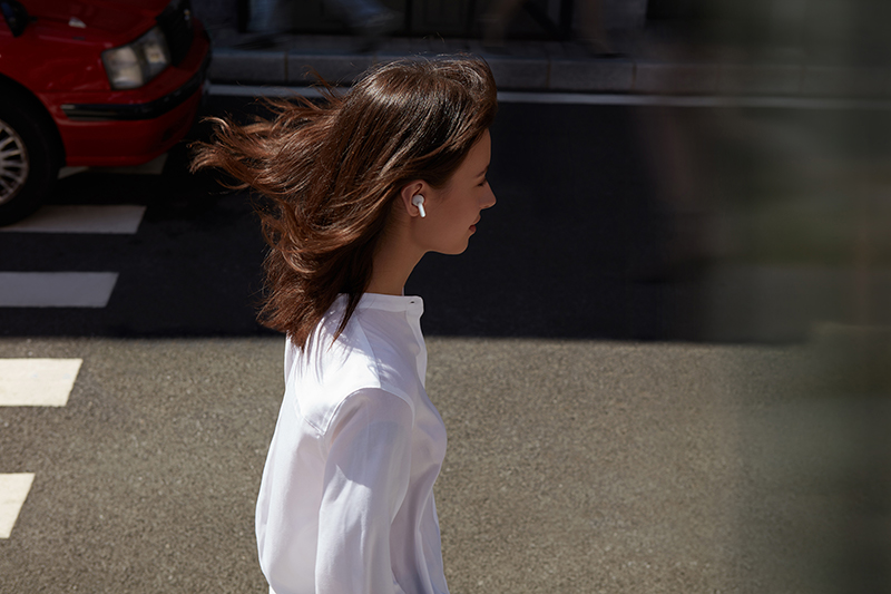 Смарт-жизнь с новыми IoT гаджетами OPPO. В Украине презентовали беспрецедентные TWS наушники OPPO Enco X