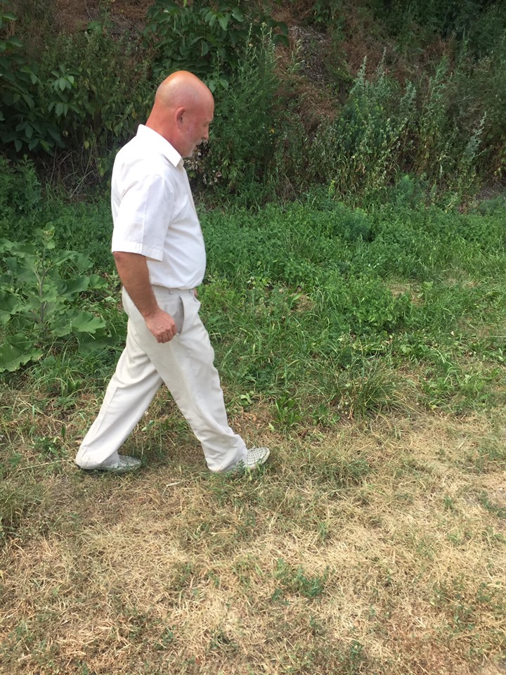 Журналист задержал водителя, сбившего девушек на переходе в Киеве (фото)