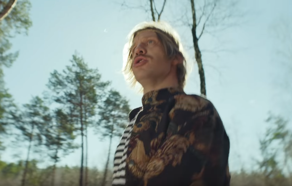 Дорн спел русскую народную песню: березки и косоворотки (видео)