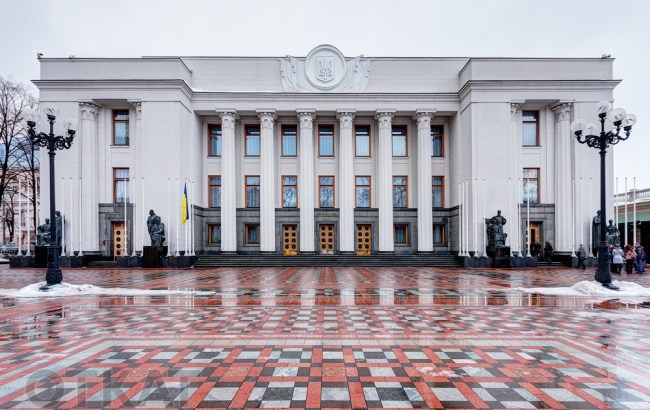 Новости Украины за 12 апреля: затянувшаяся премьериада и здоровье Савченко