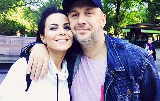 Весілля відбудеться: Потап і Каменських розіслали гостям запрошення (фото)