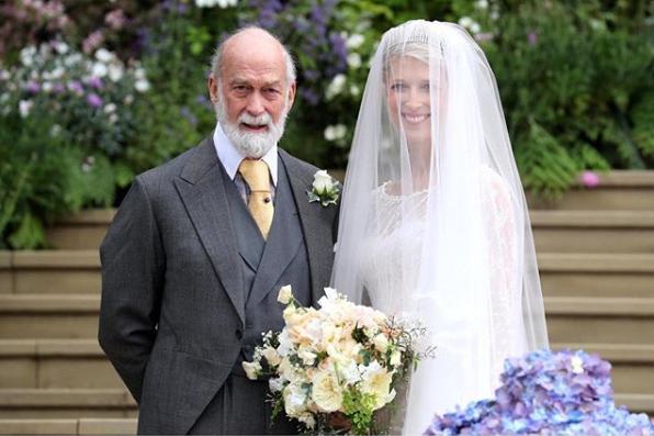 Елизавета II задала жару на свадьбе племянницы: все подробности