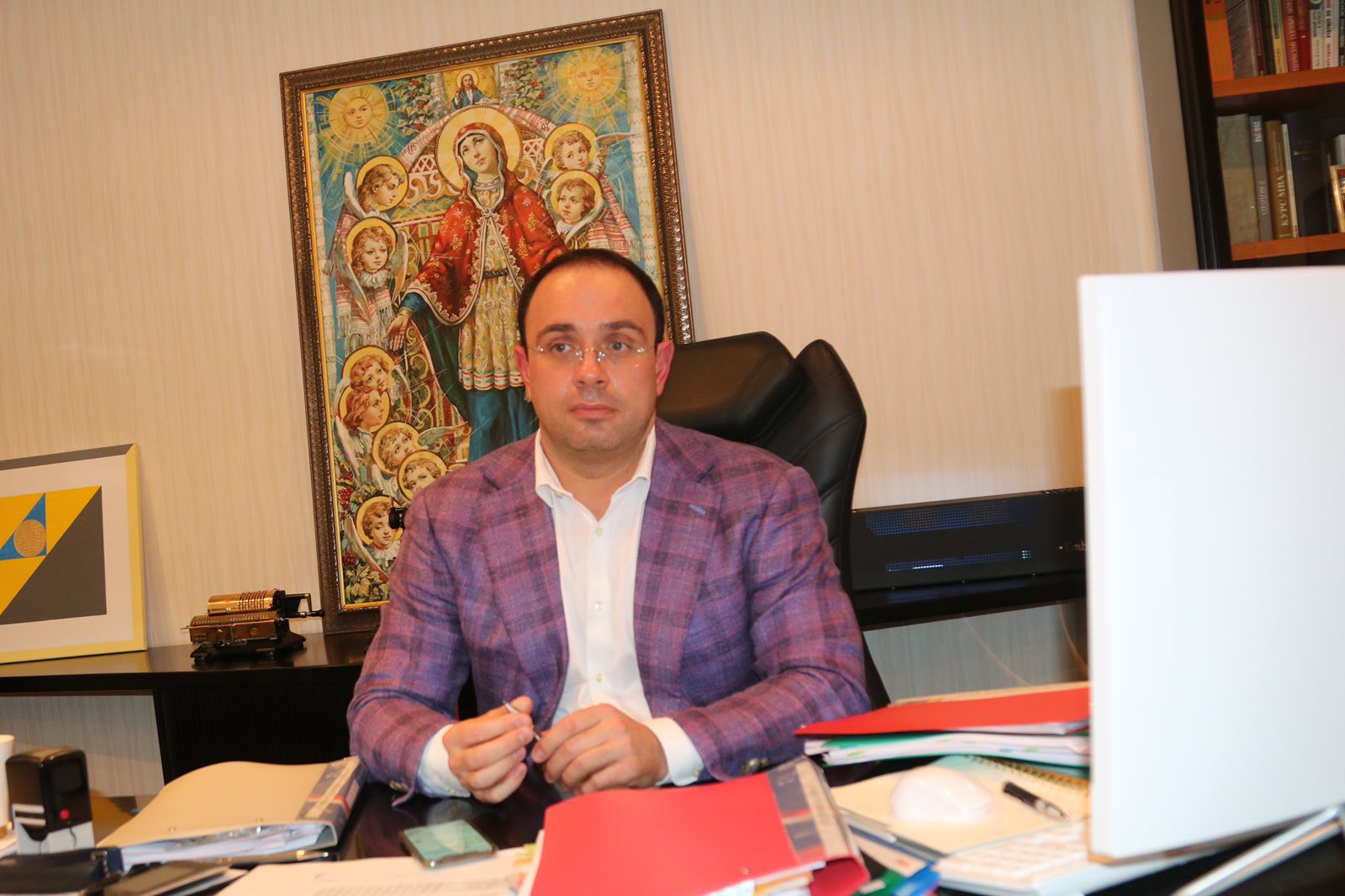 Суд визнав аукціон з продажу майна "Бліц-Інформ" законним