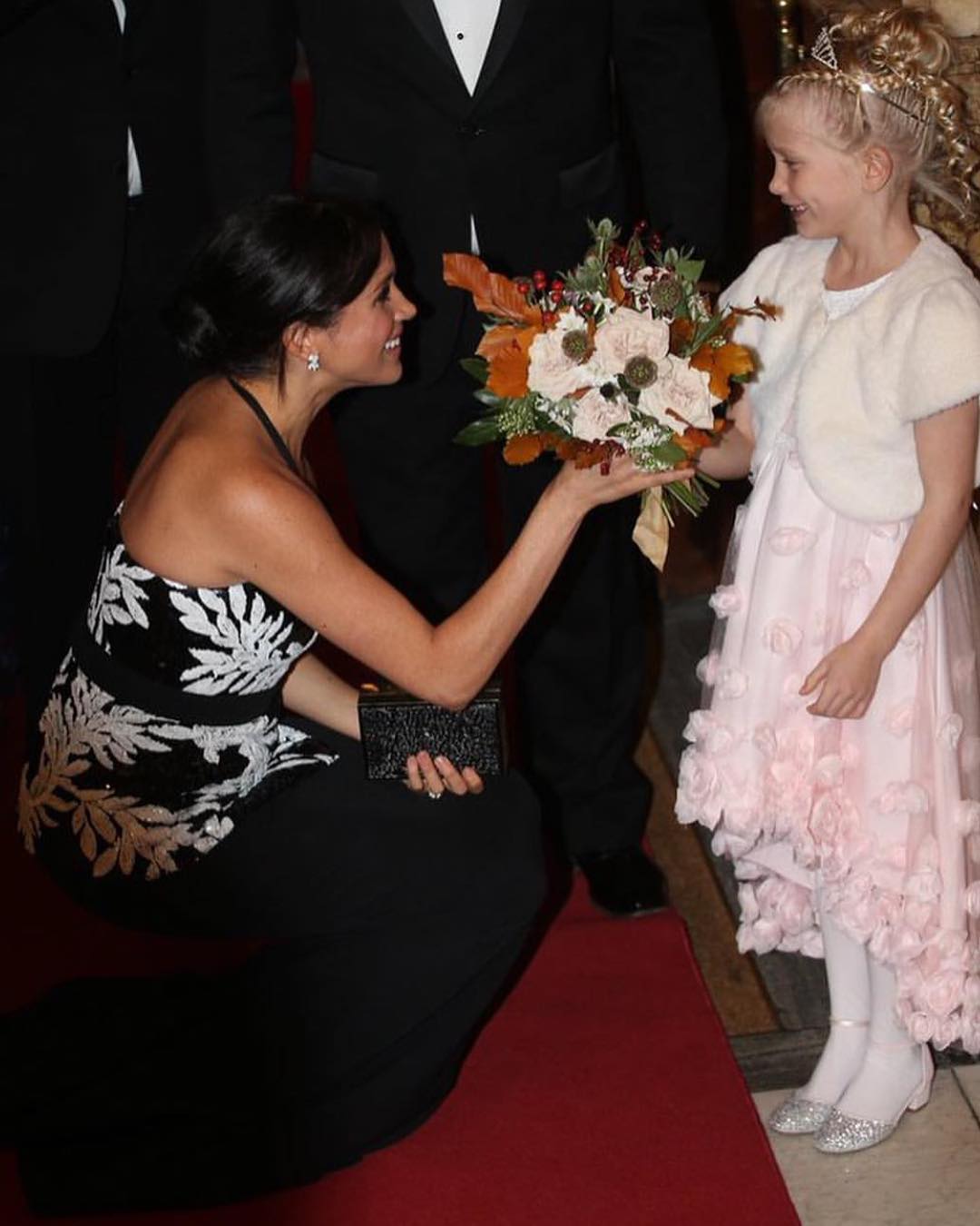 Вагітна Меган Маркл блищала на благодійному концерті в Лондоні