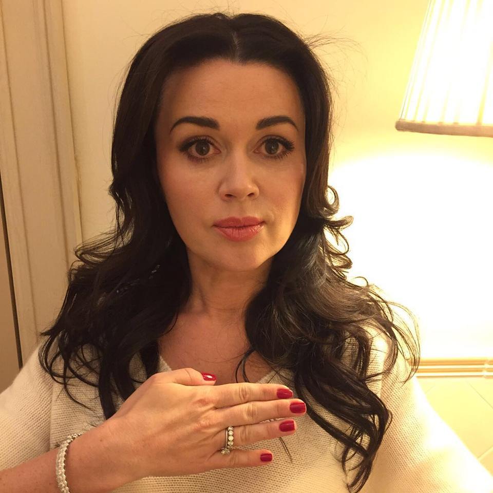 Семья молится: у Заворотнюк рассказали о состоянии актрисы