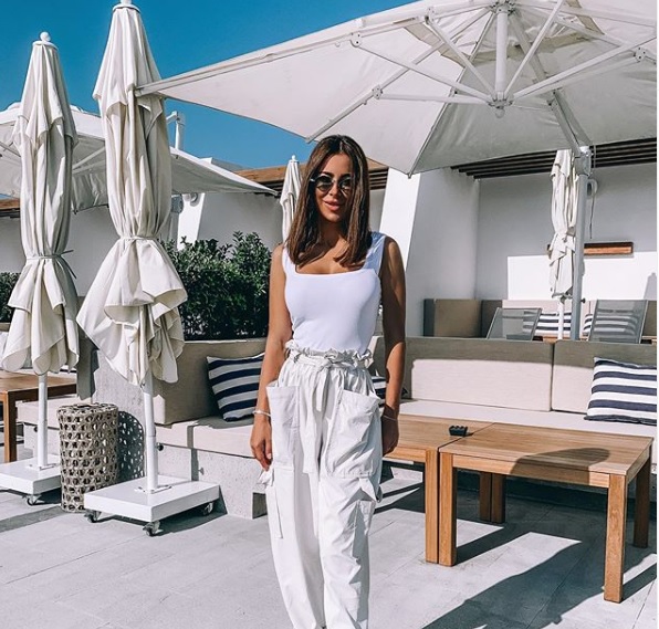 Развод на пользу пошел: помолодевшая Ани Лорак удивила фанатов смелым образом