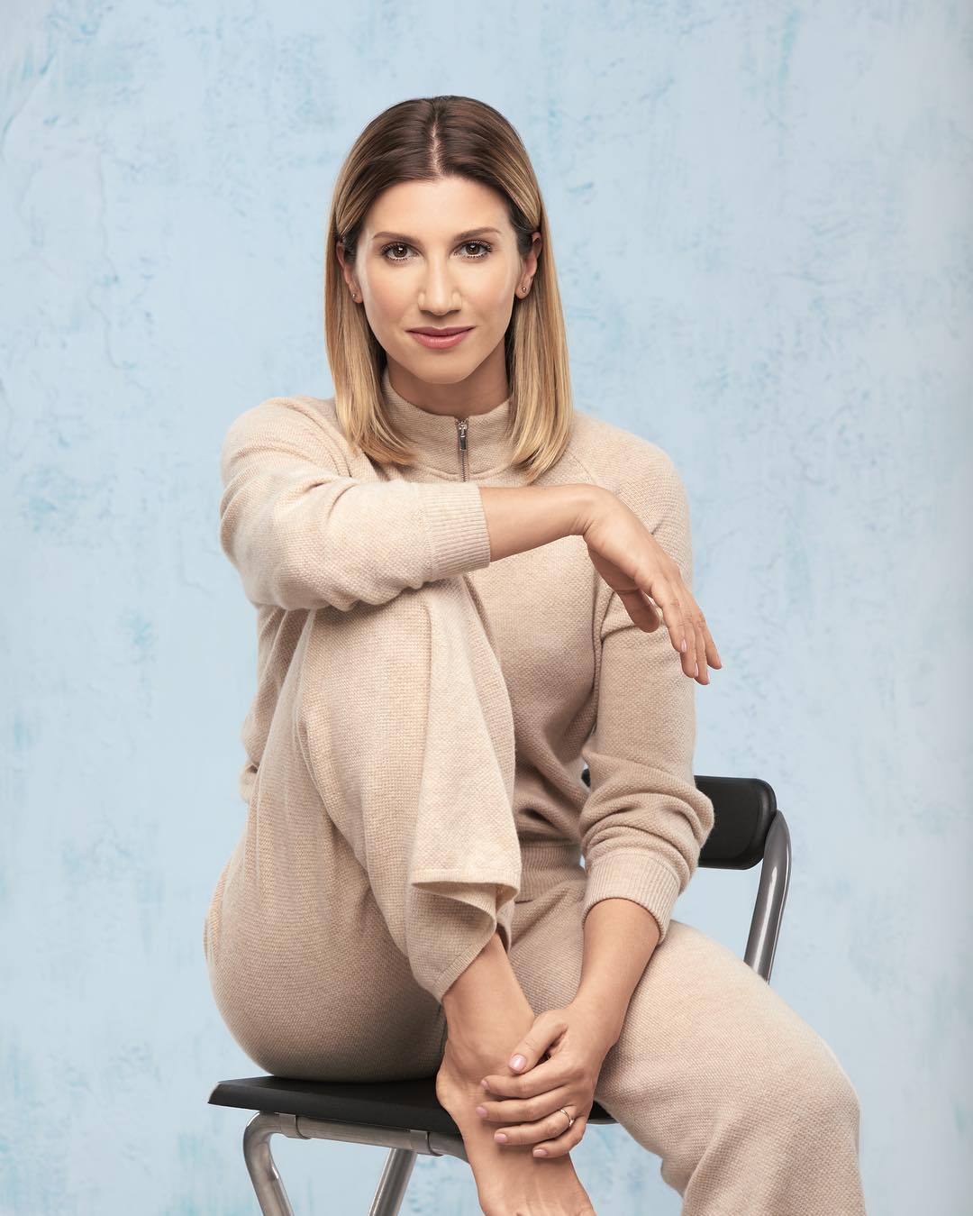 Всего 14 дней: Анита Луценко запустила эффективный челлендж для худеющих