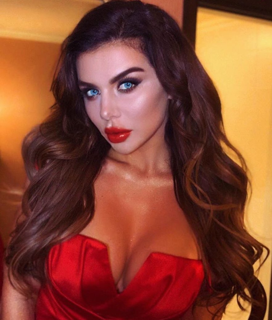 Как понравиться мужчине: Анна Седокова дала советы девушкам