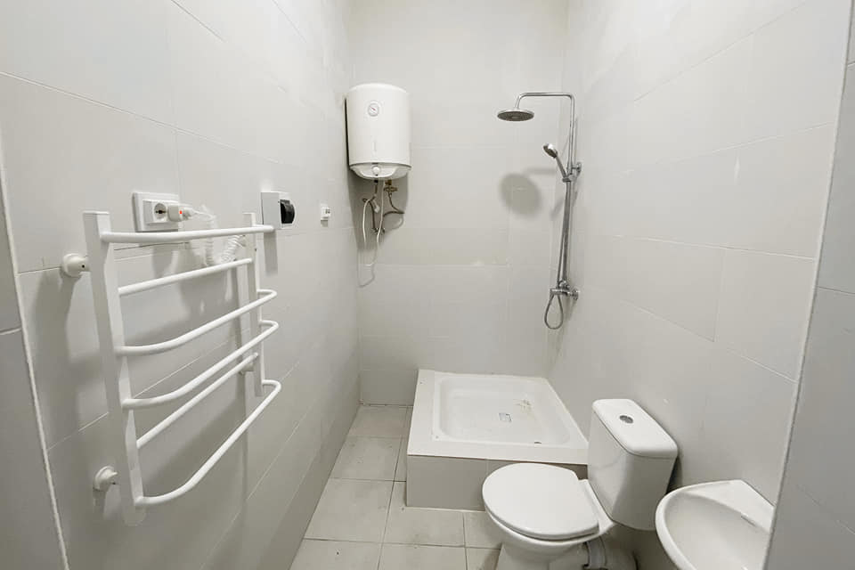 Вот так выглядят новые камеры в СИЗО: "небольшая гостиница" с телевизором, душем и телефоном