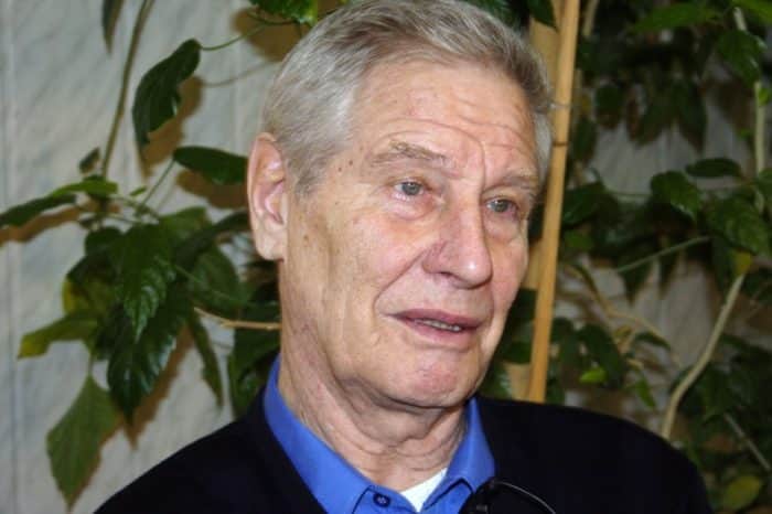 Звезда "Неуловимых мстителей" и "Баллады о солдате" экстренно госпитализирован