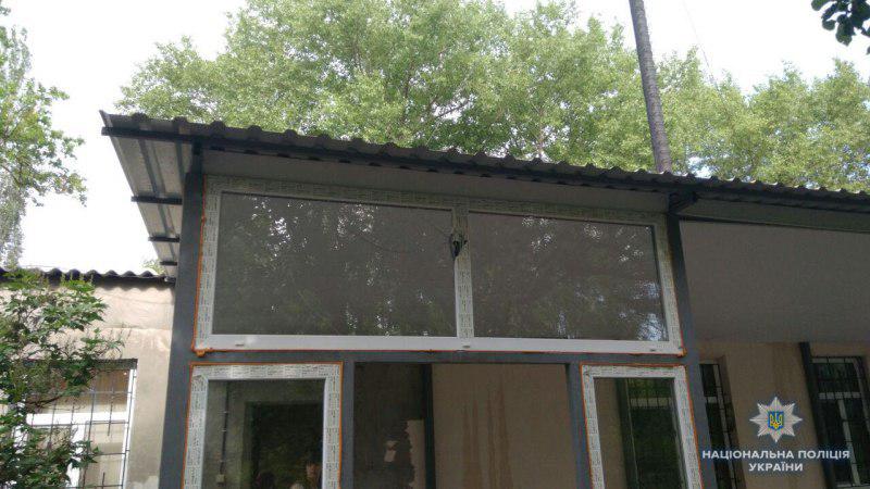 Боевики снова обстреляли Торецк из артиллерии, есть повреждения