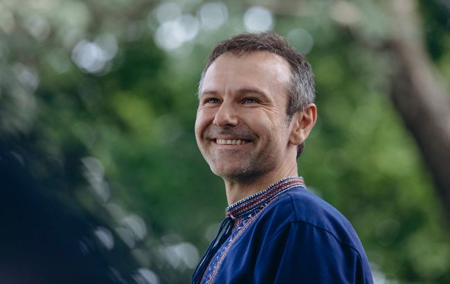 На Раді не зупинюся: Вакарчук зізнався, що готовий пожертвувати сценою (відео)