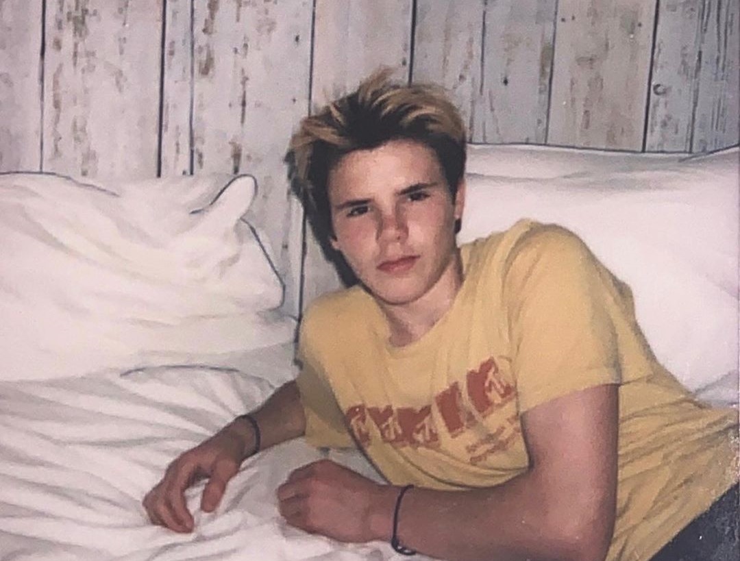 Який симпатяга! Вікторія Бекхем захопила мережу красою сина-підлітка