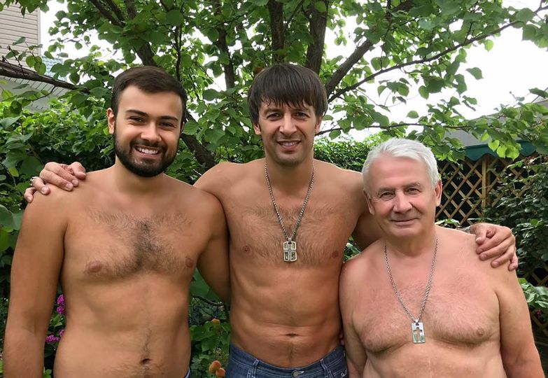 Умер отец Александра Шовковского