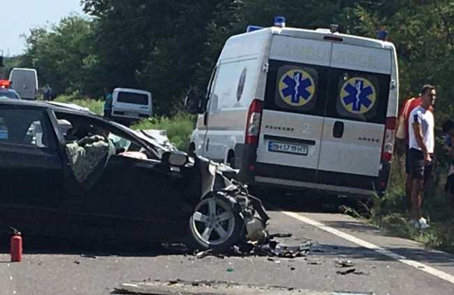 В Одесской области столкнулись маршрутка и авто, есть погибший и пострадавшие