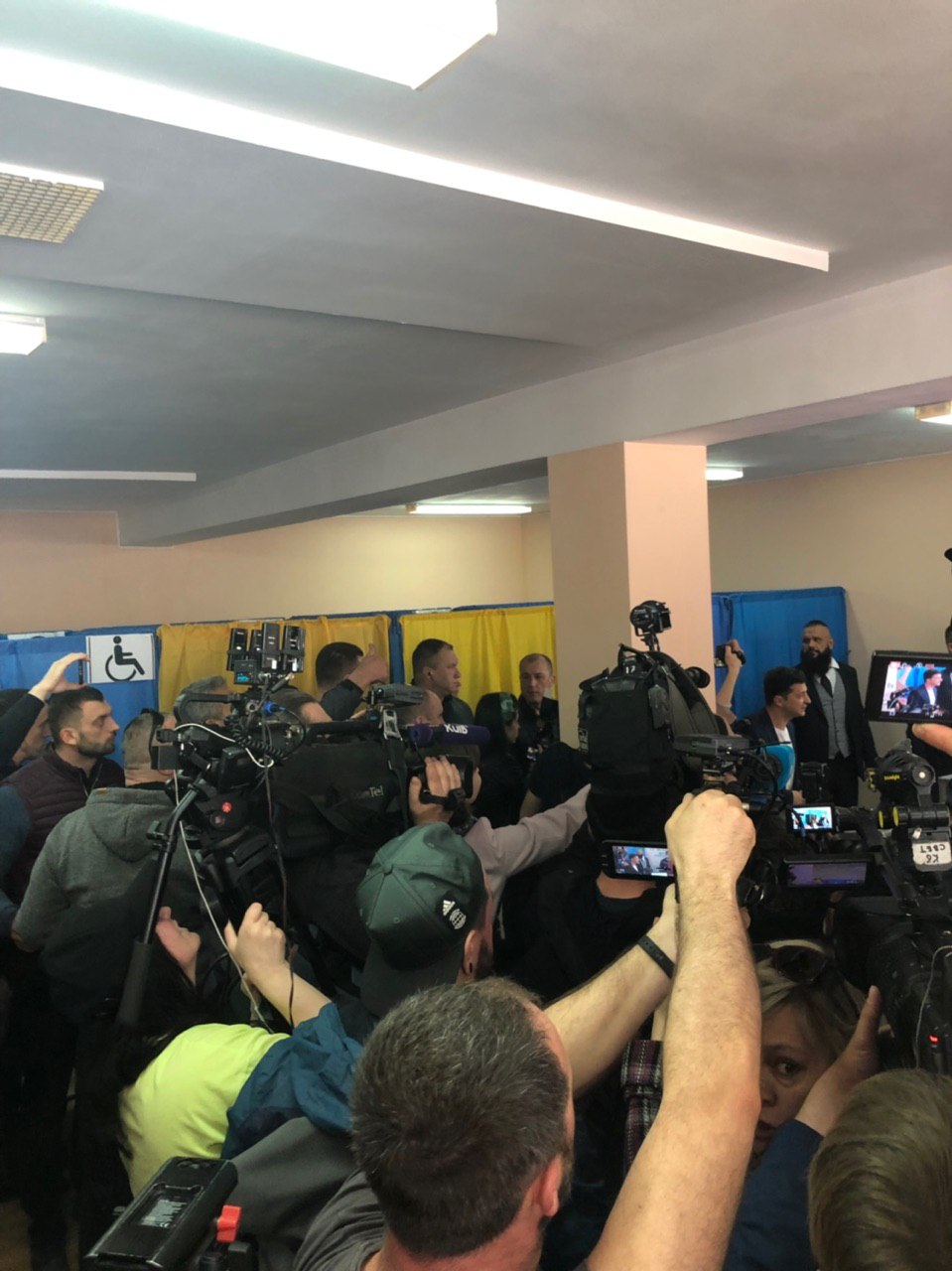 Вибори 2019: як пройшов другий тур голосування