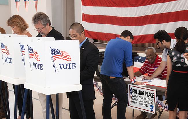 Клинтон - Трамп: что произойдет, если никто из них не победит?