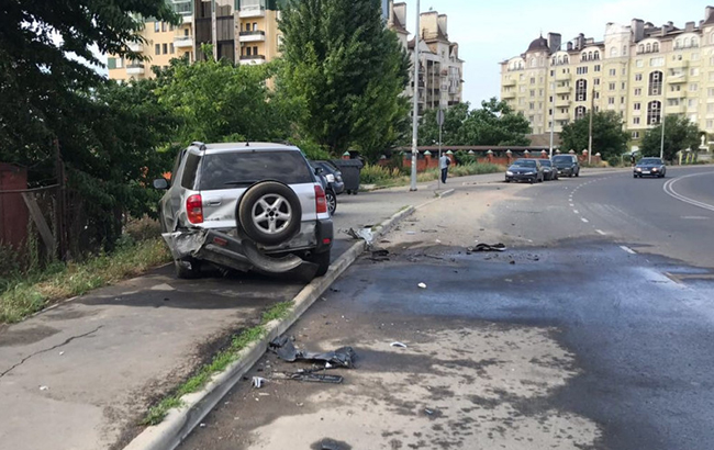 В Одессе водитель разбил 7 припаркованных автомобилей