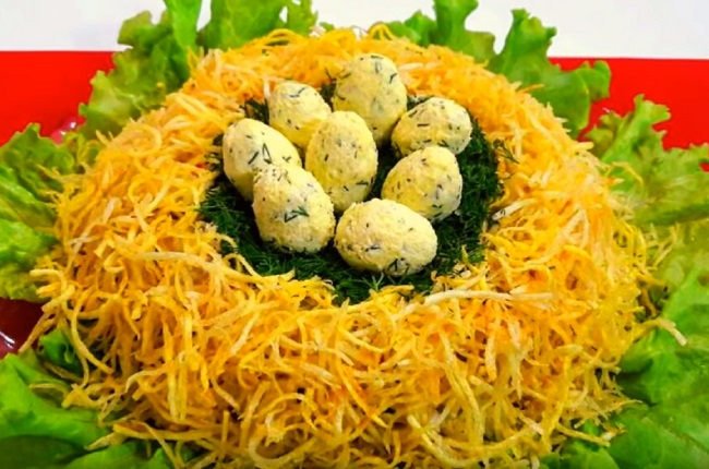 Салат "Гнездо глухаря"