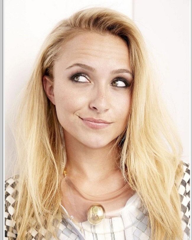 Екс-кохана Володимира Кличка кардинально змінила зачіску і повернулася в соцмережі