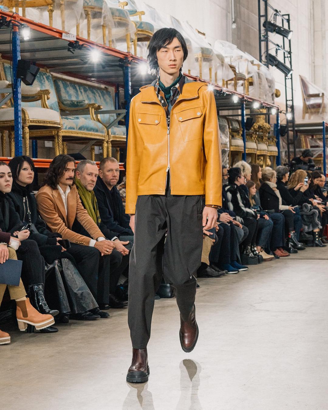 Музейна класика і переосмислення розкоші в чоловічій колекції Hermes FW19/20