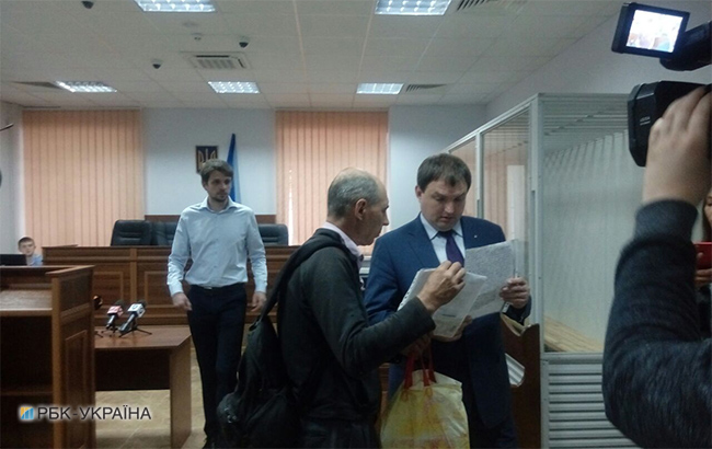 Суд у справі Бузини знову перенесли