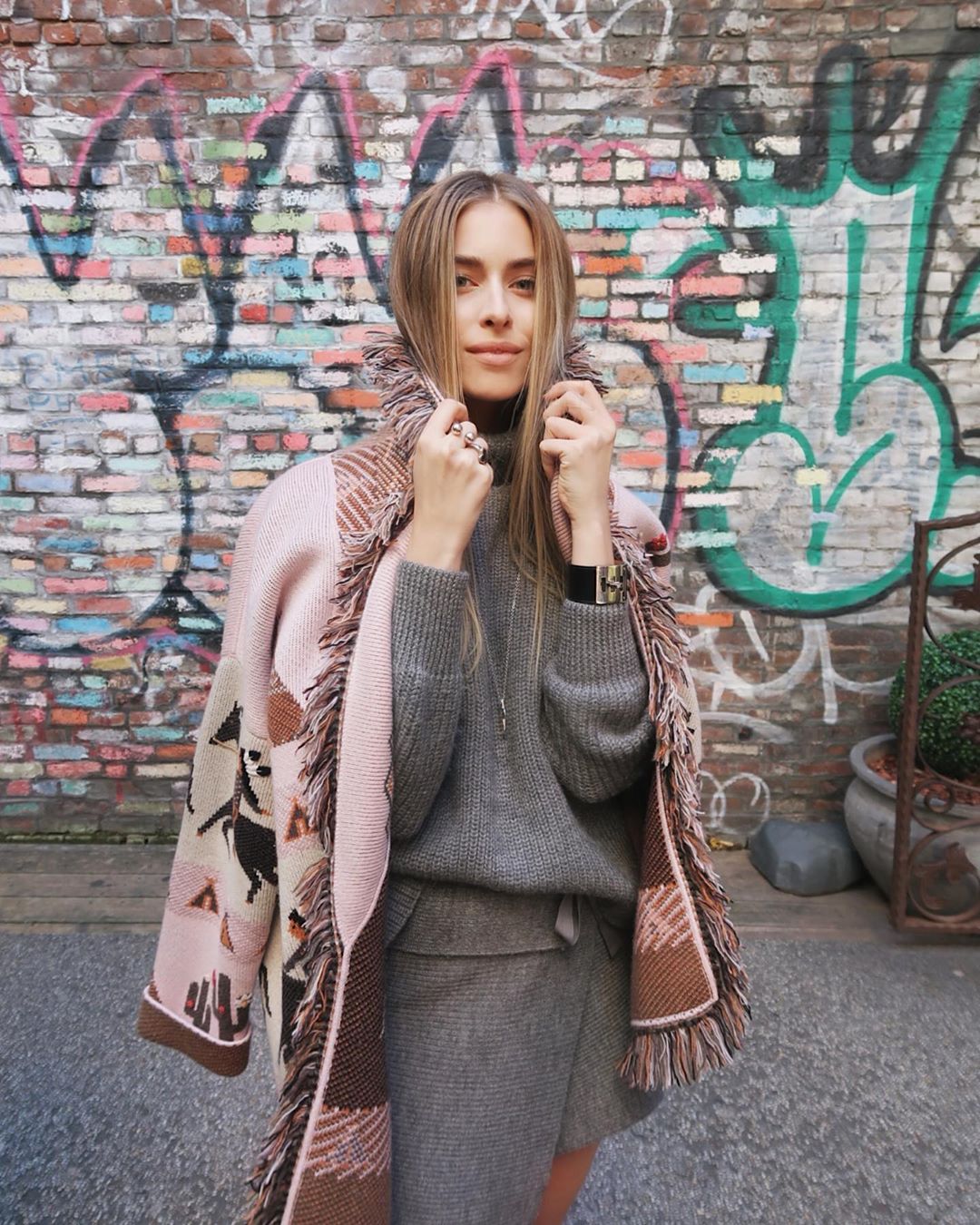 18-летняя внучка Софии Ротару рассказала о жизни в США, семье и планах на будущее