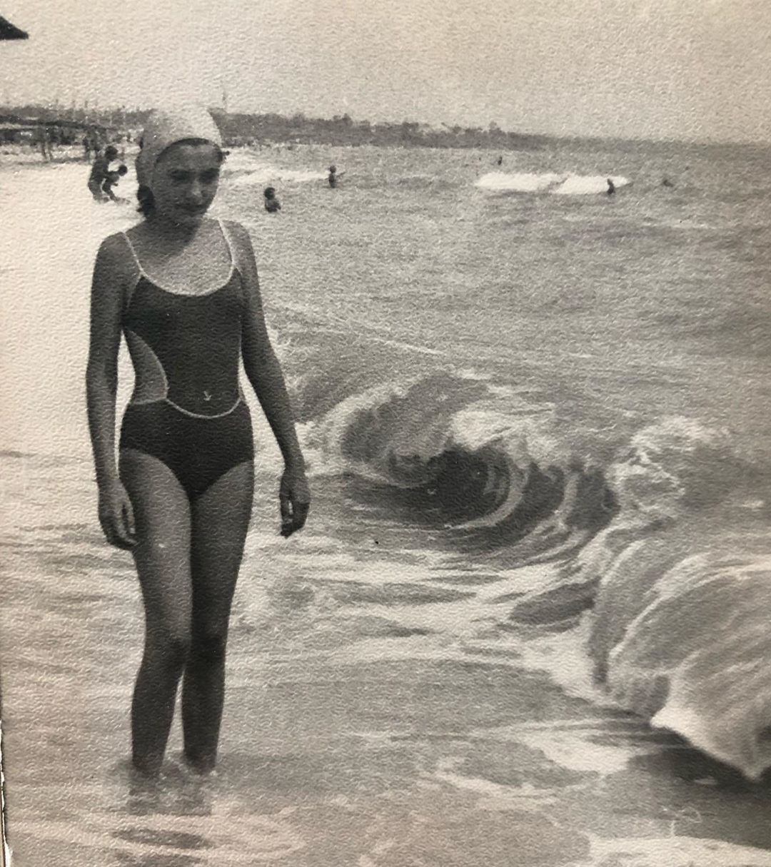 Ольга Сумська показала, як проводила канікули в дитинстві: архівні фото