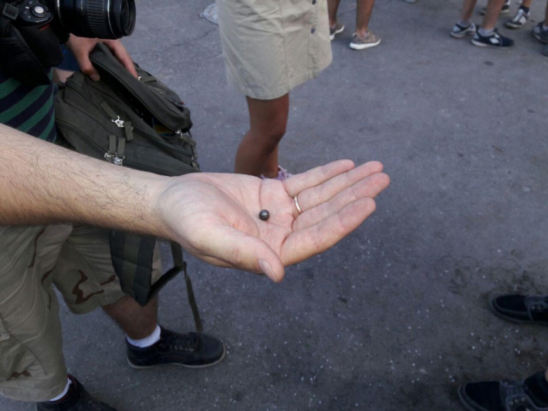 Представники "Азова" штурмують будівництво у Святошинському провулку у Києві