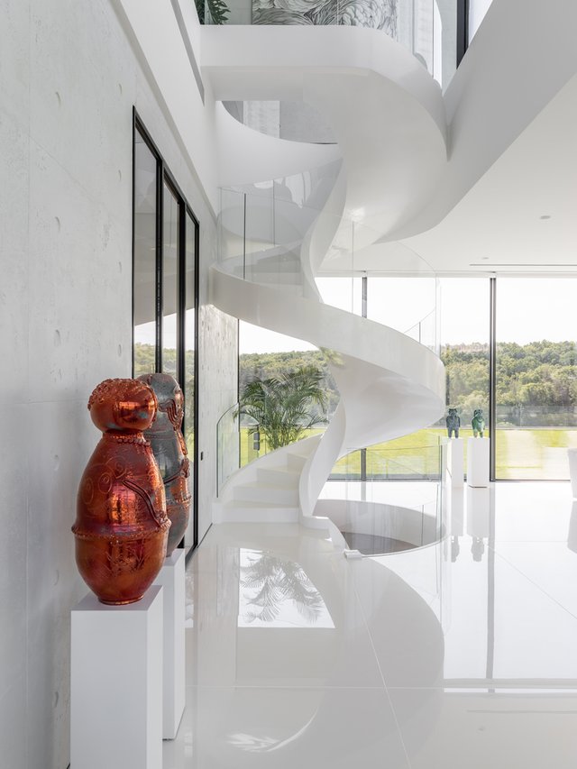 Как из будущего: дом в Киеве вызвал восторг у западных журналистов (фото)