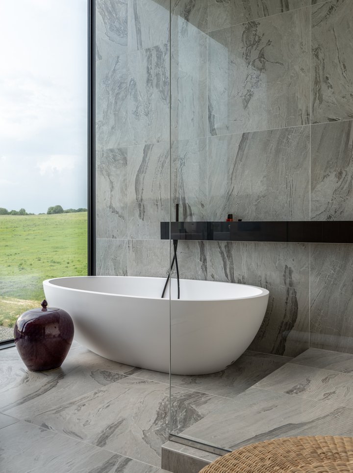 Как из будущего: дом в Киеве вызвал восторг у западных журналистов (фото)